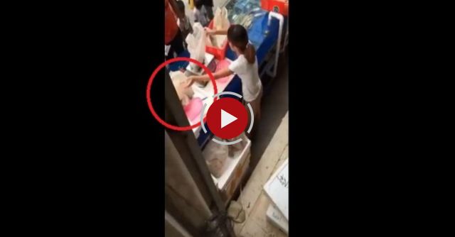 Seller Cheats Customers