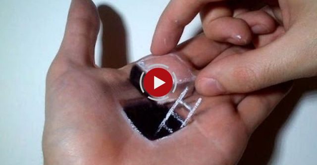 Hand Art 3D : Hole And A Scale Drawing