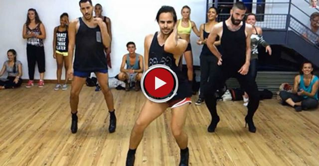 Guys In Heels Are Back