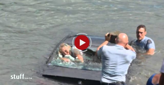 NZ Woman Rescued From Sinking Car    