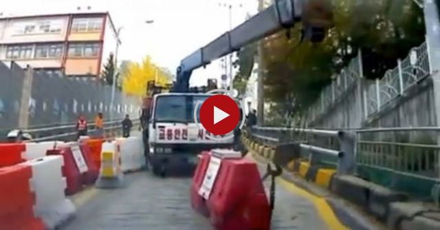 Korean Driver Keeps His Wits When Faced With Out Of Control Truck