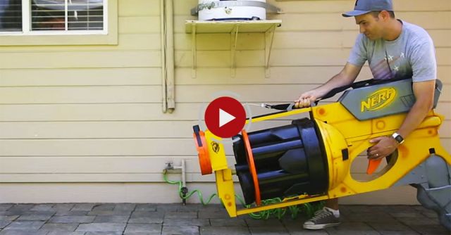 World's Largest Nerf Gun!!