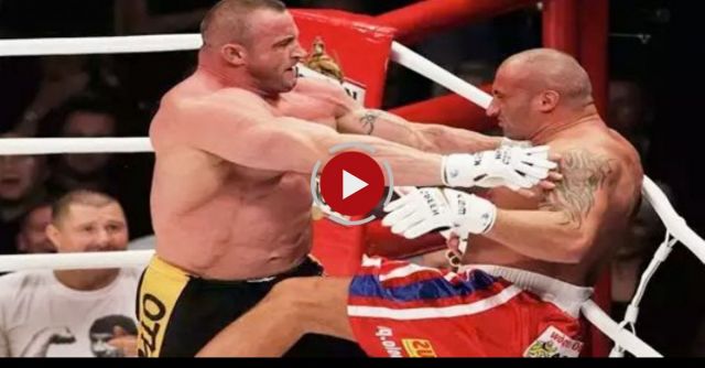 World's Strongest Man Destroys Opponent
