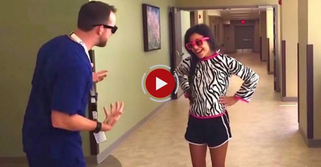 A Nurse Stops A Patient: The Surprise He's About To Receive Will Make You Cry