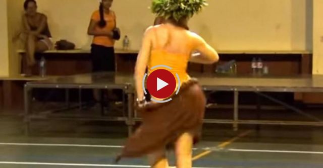 What This Dancer Is Able To Do Is Just Incredible !!