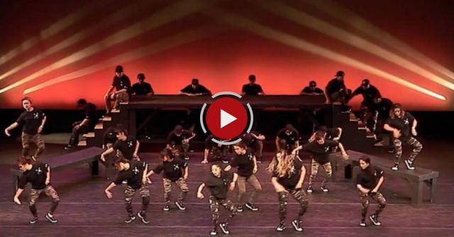 These dancers will hypnotize you with their incredible coordination