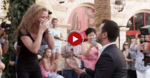 Best wedding proposal marry you flashmob