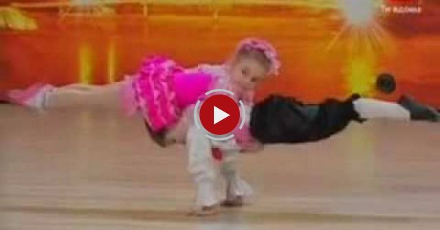 5 year old amazing dancers - must see this wonderful dance