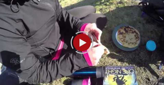 5-year-old Helps Dad With Marriage Proposal.